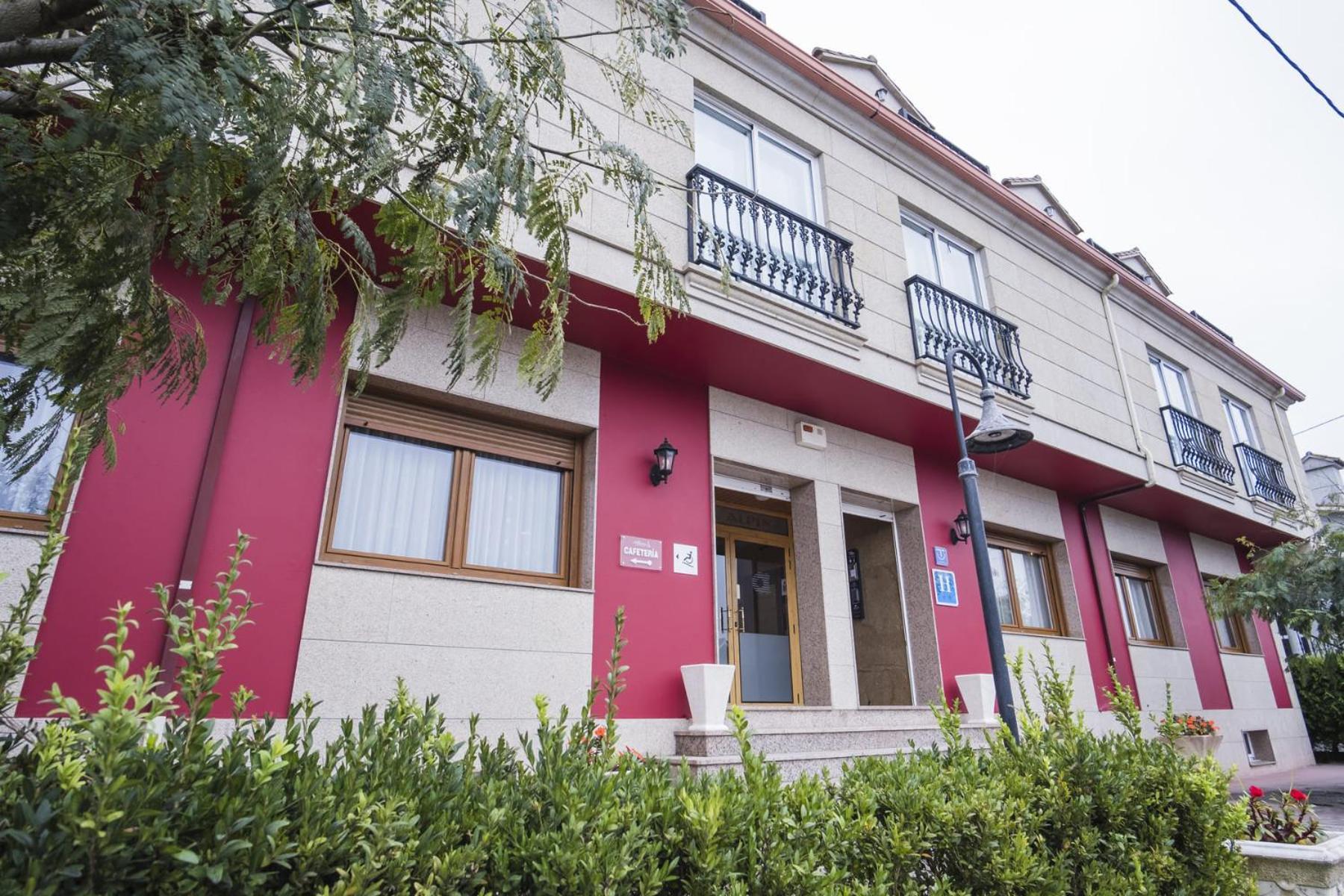 Alda Alpina Hotel Villanueva De Arosa Exterior foto
